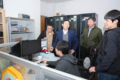 智慧防疫新突破 上海交大團隊為騰訊健康碼開發(fā)人臉識別技術，榮獲上海科技進步特等獎